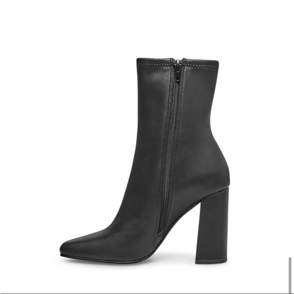 Steve Madden Lynden Boot - Picture 5 of 9
